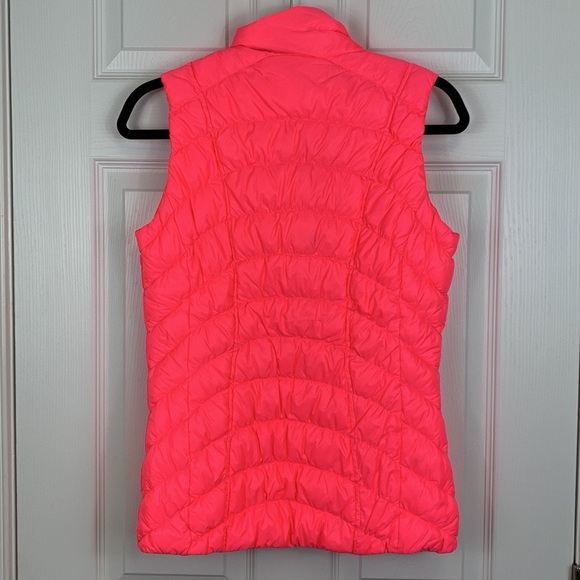 Athleta neon pink goose down zip up puffer vest sz sm - Picture 7 of 7